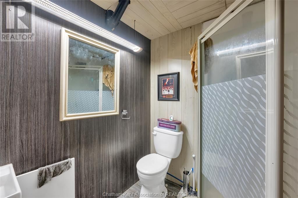 83 BRISTOL DRIVE Image 49