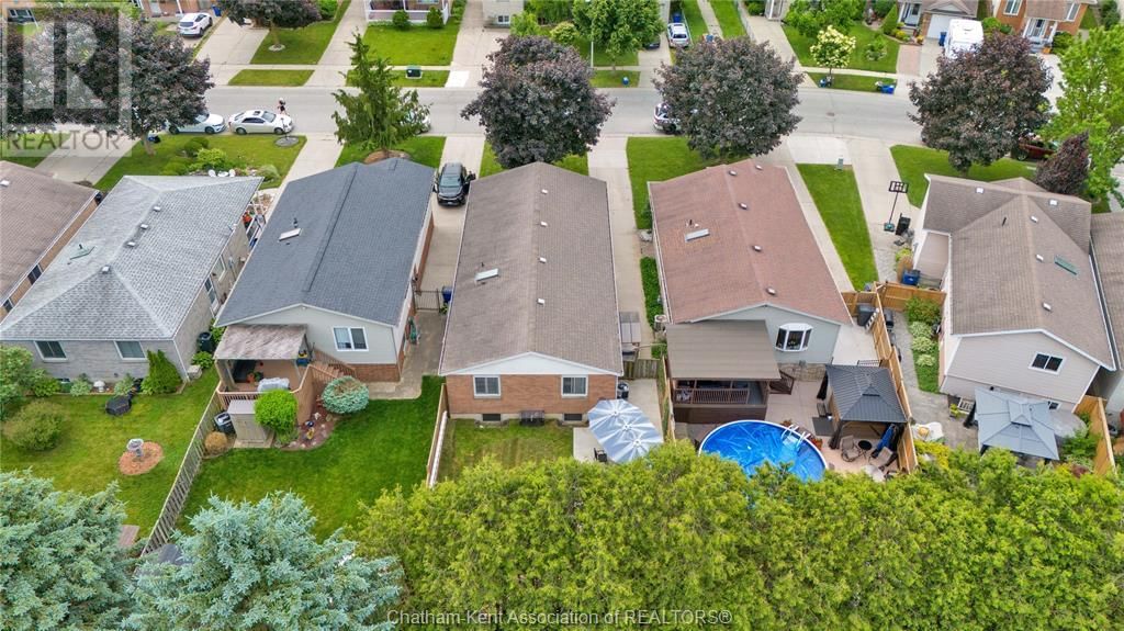83 BRISTOL DRIVE Image 8