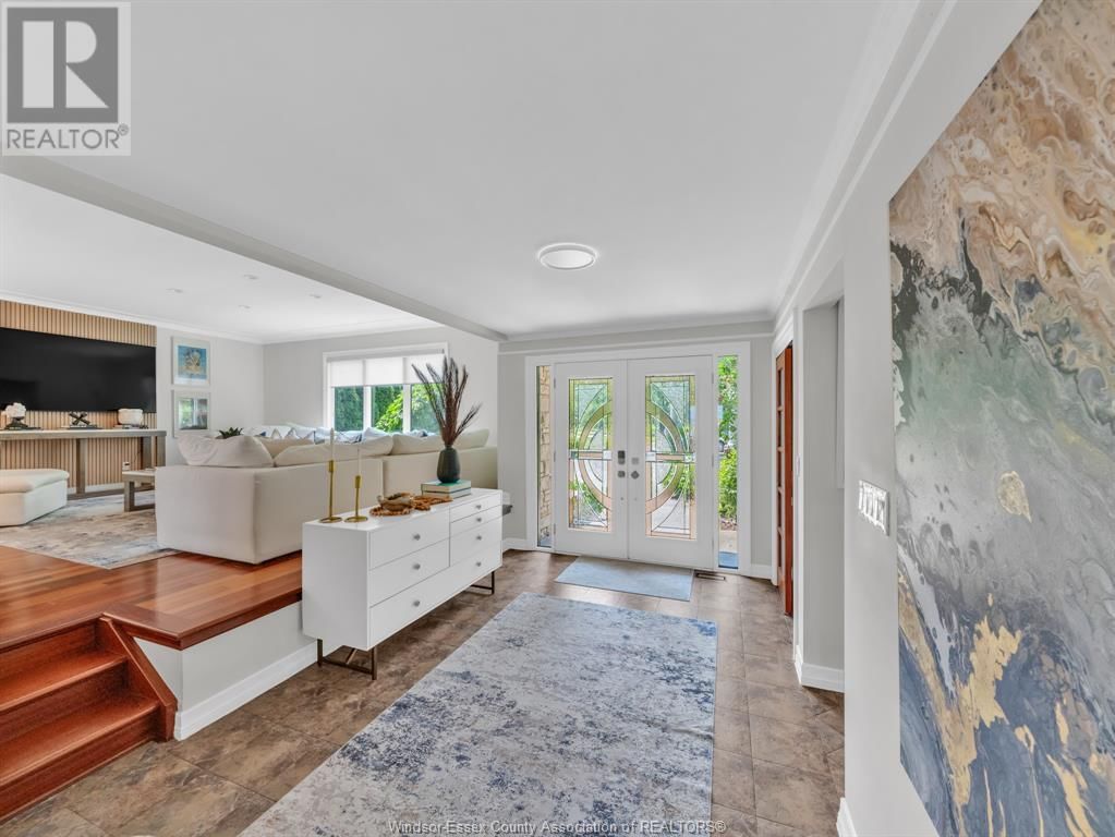 1042 LILYDALE Image 18