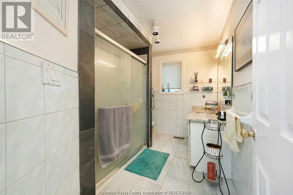 2645 BRIDGEWAY BOULEVARD Image 21