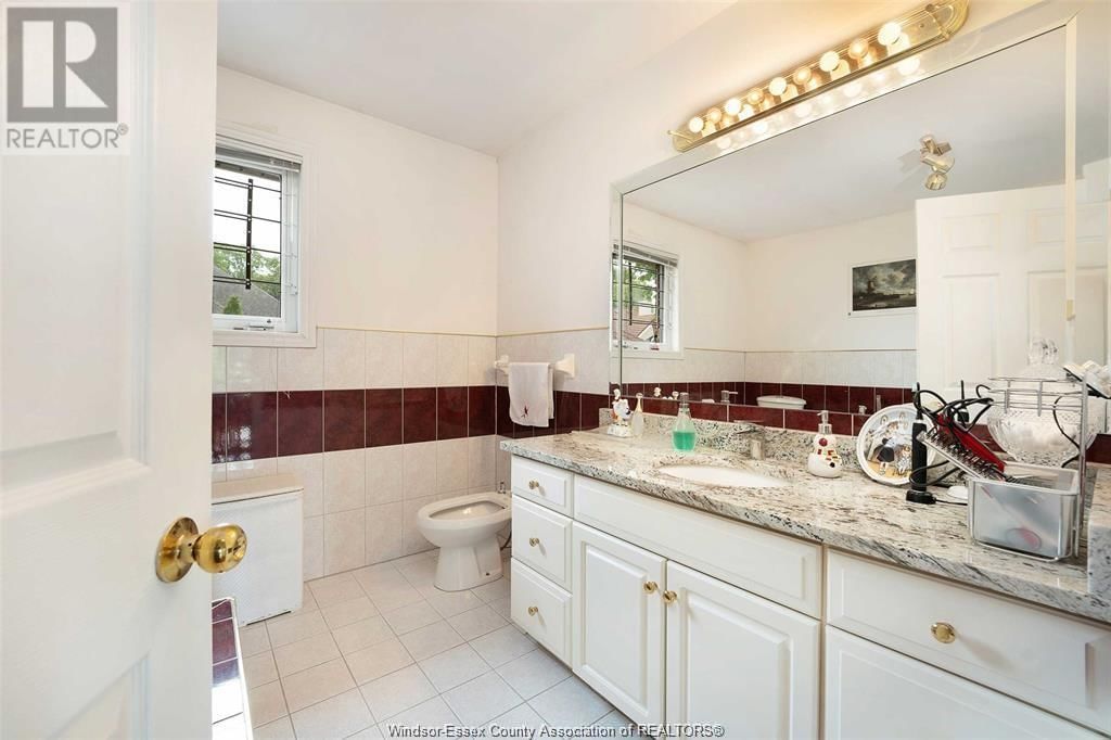 2645 BRIDGEWAY BOULEVARD Image 26