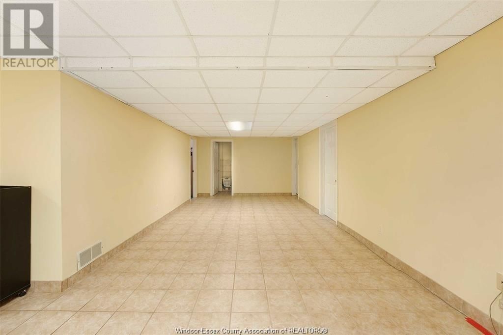 2645 BRIDGEWAY BOULEVARD Image 34