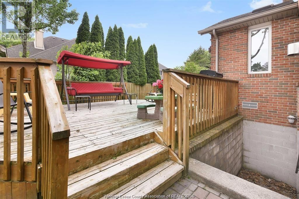 2645 BRIDGEWAY BOULEVARD Image 43