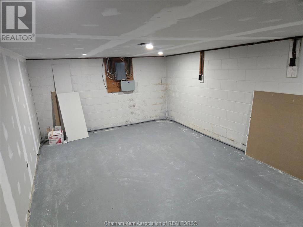 54 FINCH AVENUE Image 20