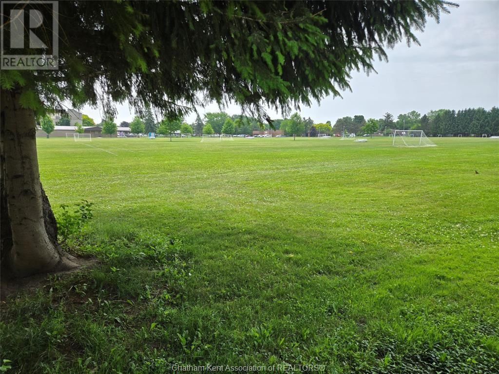 54 FINCH AVENUE Image 6