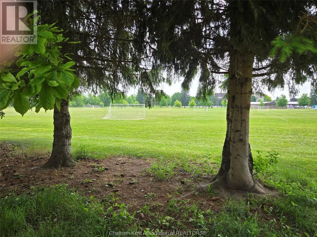 54 FINCH AVENUE Image 7