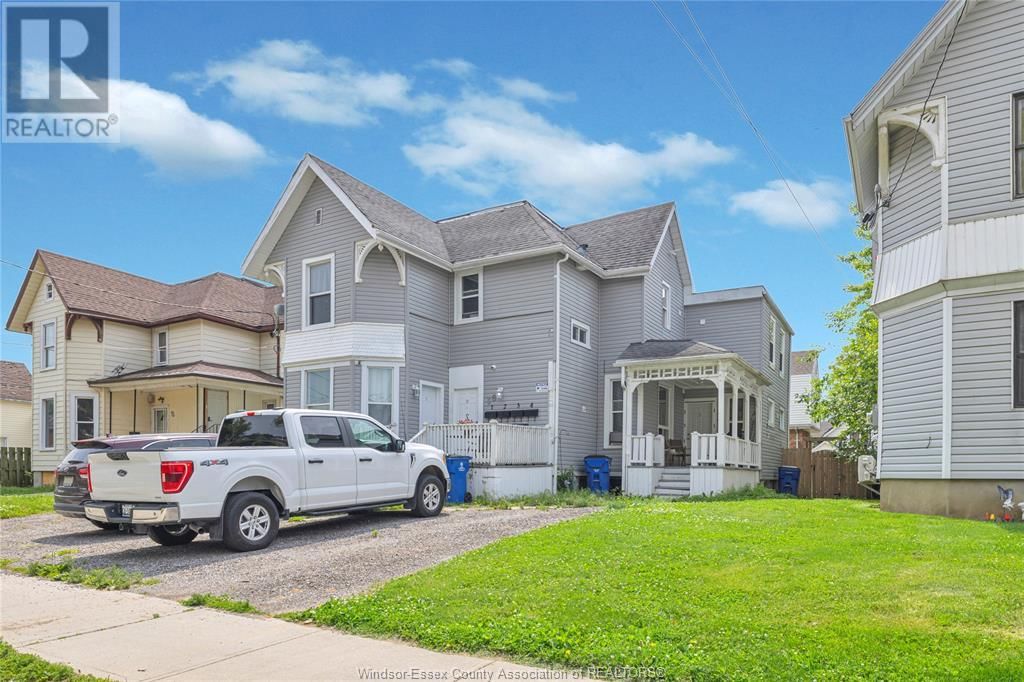 54 WELLINGTON STREET EAST Image 4