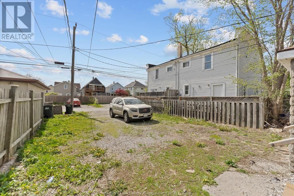 1107 PIERRE Image 33
