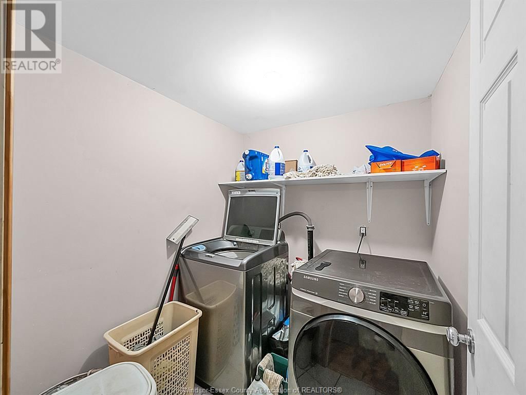 909 BUSHEY STREET Image 16