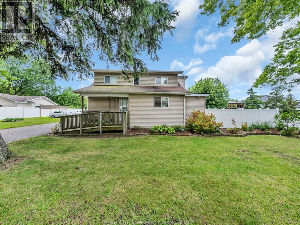 909 BUSHEY STREET Image 32