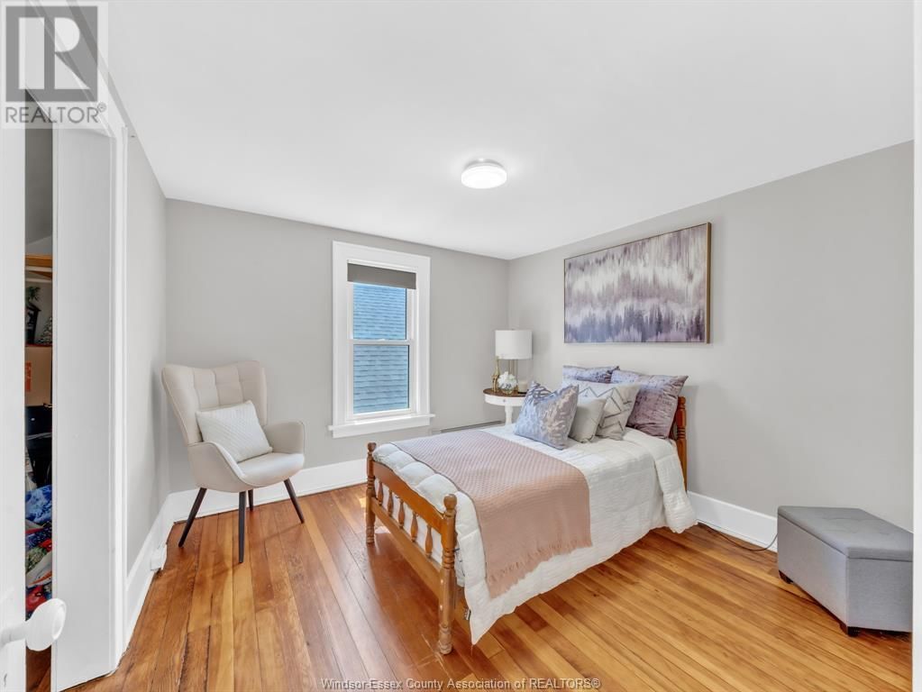 1090 MARENTETTE AVENUE Image 23