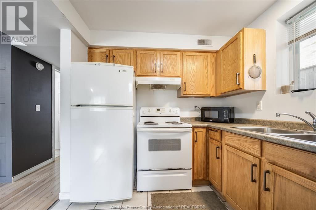 1738 NORTHWAY AVENUE Image 11