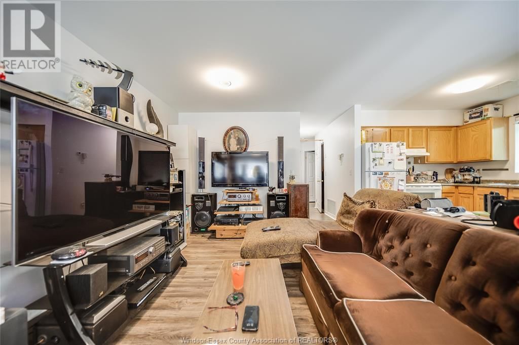 1738 NORTHWAY AVENUE Image 17
