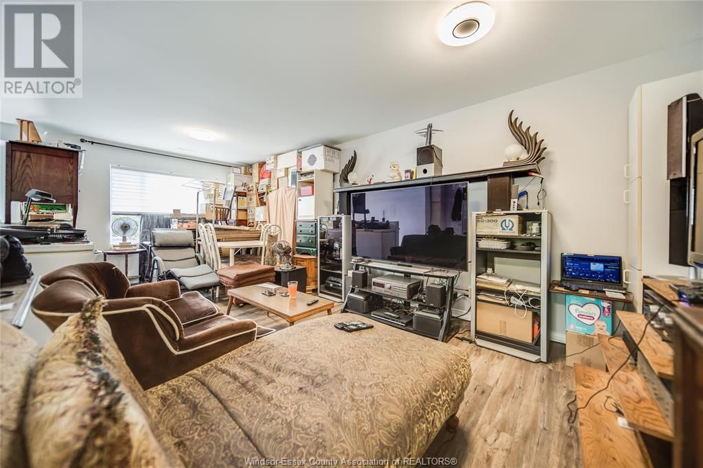 1738 NORTHWAY AVENUE Image 19
