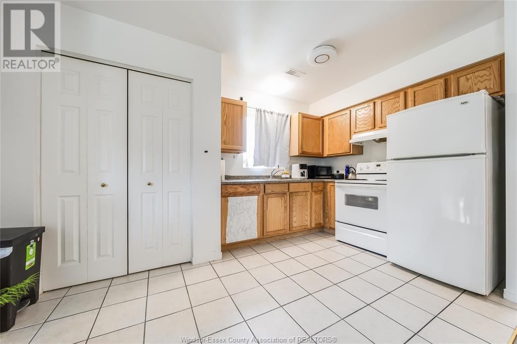 1738 NORTHWAY AVENUE Image 31