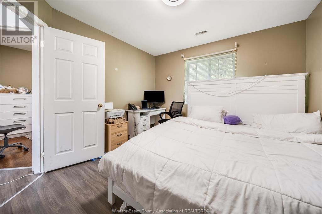 1738 NORTHWAY AVENUE Image 36