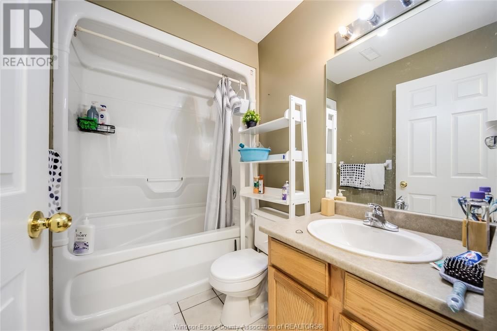 1738 NORTHWAY AVENUE Image 39