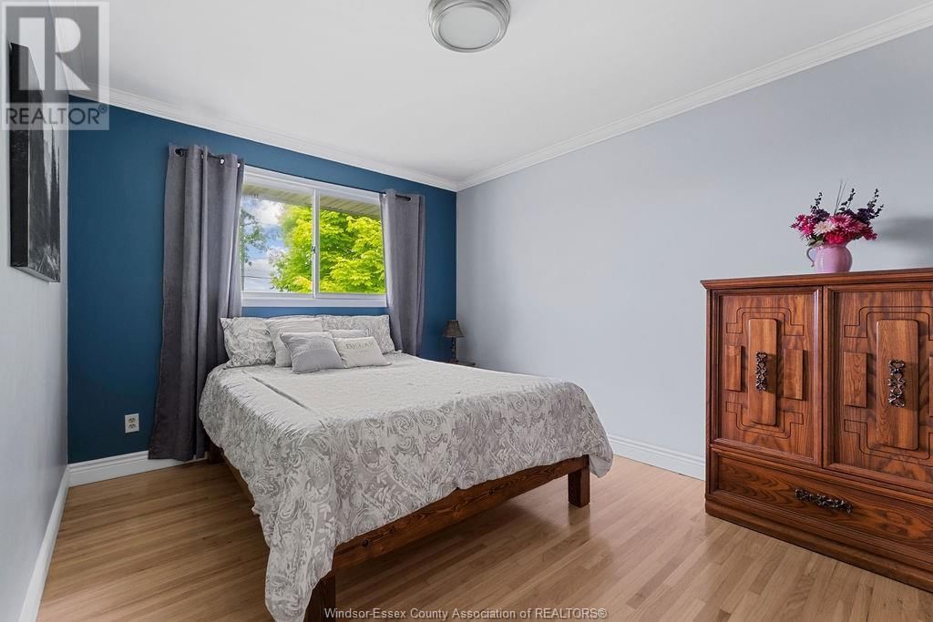 4689 HURON CHURCH LINE ROAD Image 16
