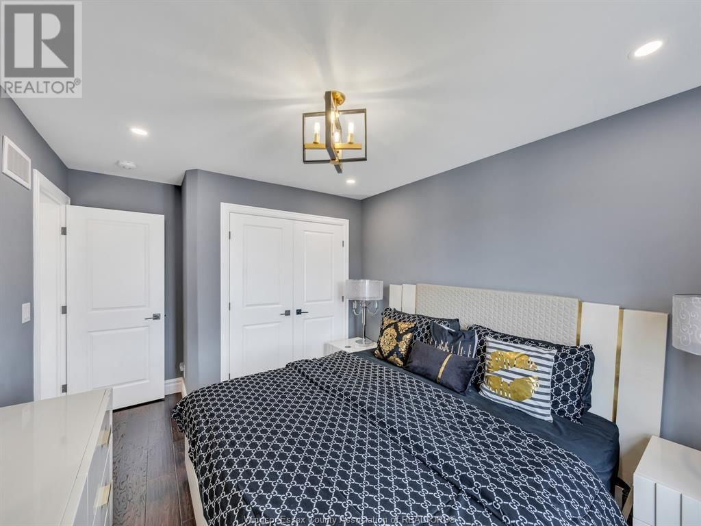 1269 CAMPANA CRESCENT Image 30