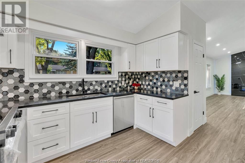 3532 VIRGINIA PARK Image 8