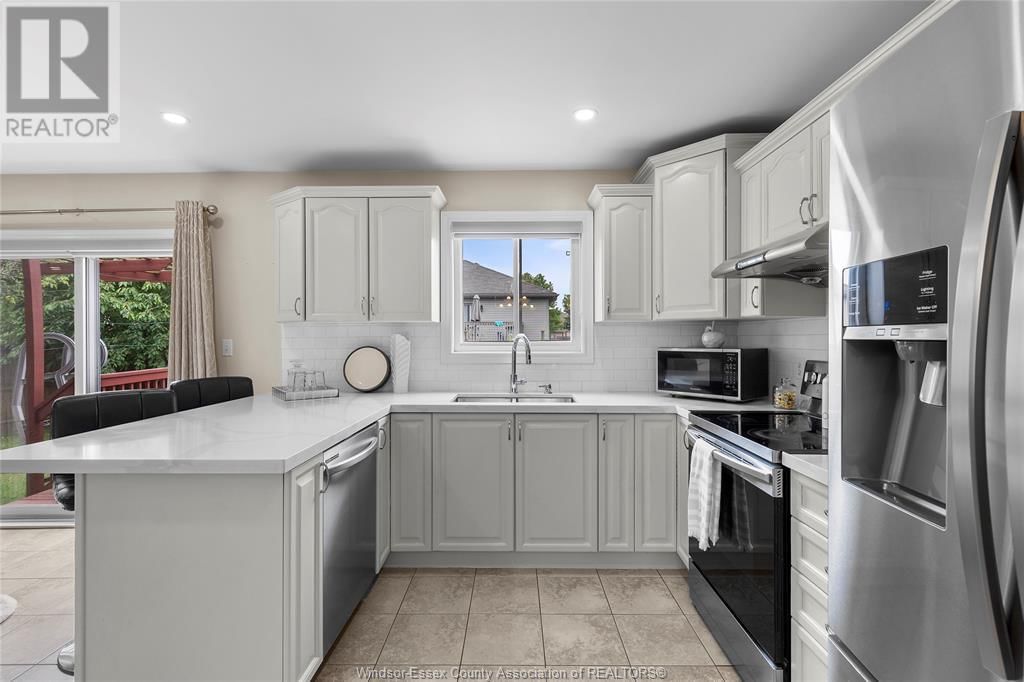 4575 UNICORN AVENUE Image 13
