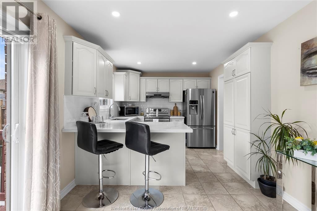 4575 UNICORN AVENUE Image 14