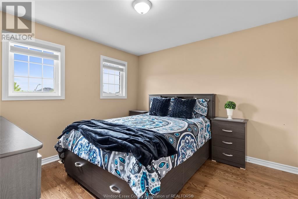 4575 UNICORN AVENUE Image 25