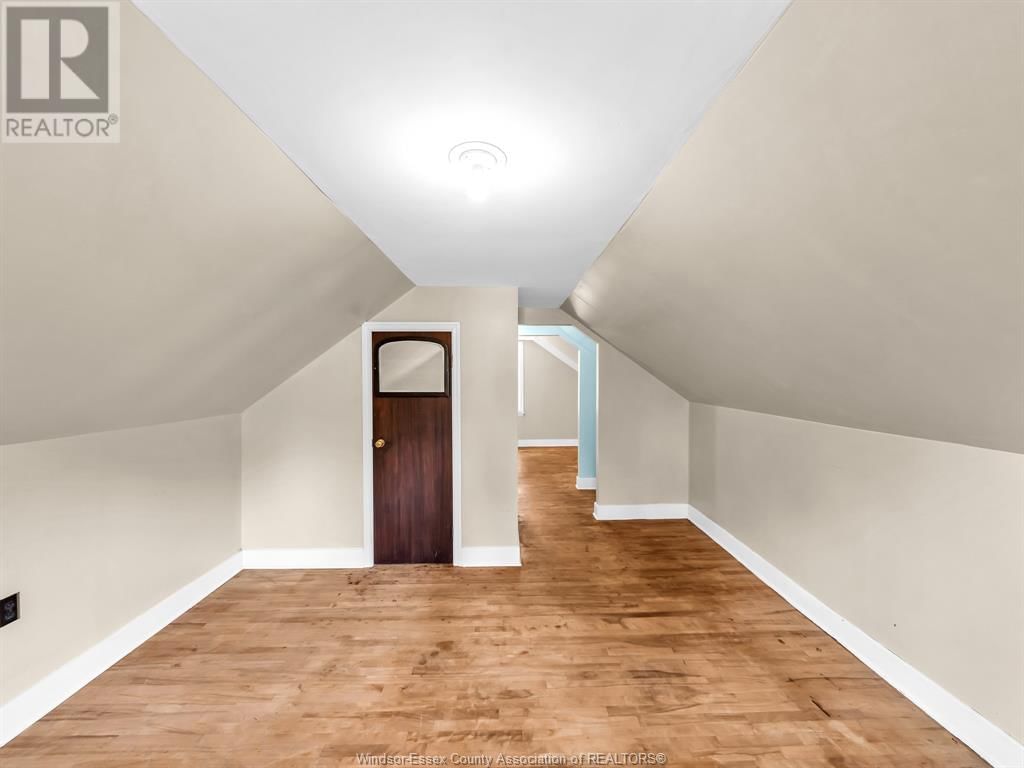277 ST. ARNAUD Image 21