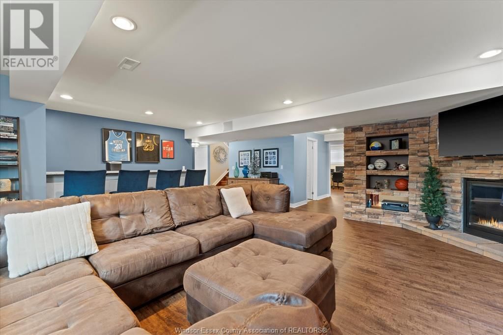 362 LEGACY LANE Image 20