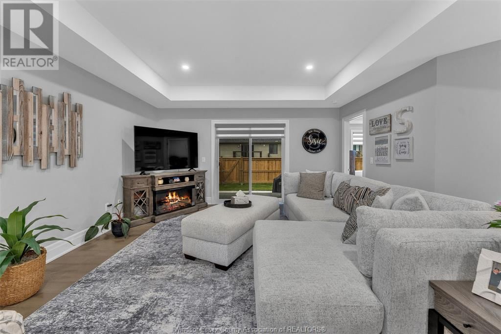 118 JONES STREET Image 15