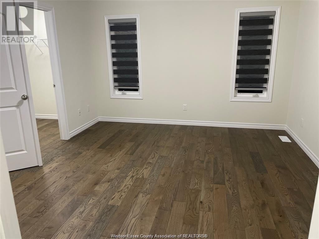 UPPER - 383 MULBERRY LANE Image 11