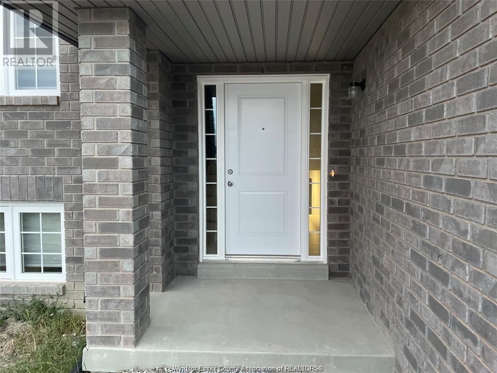 UPPER - 383 MULBERRY LANE Image 2