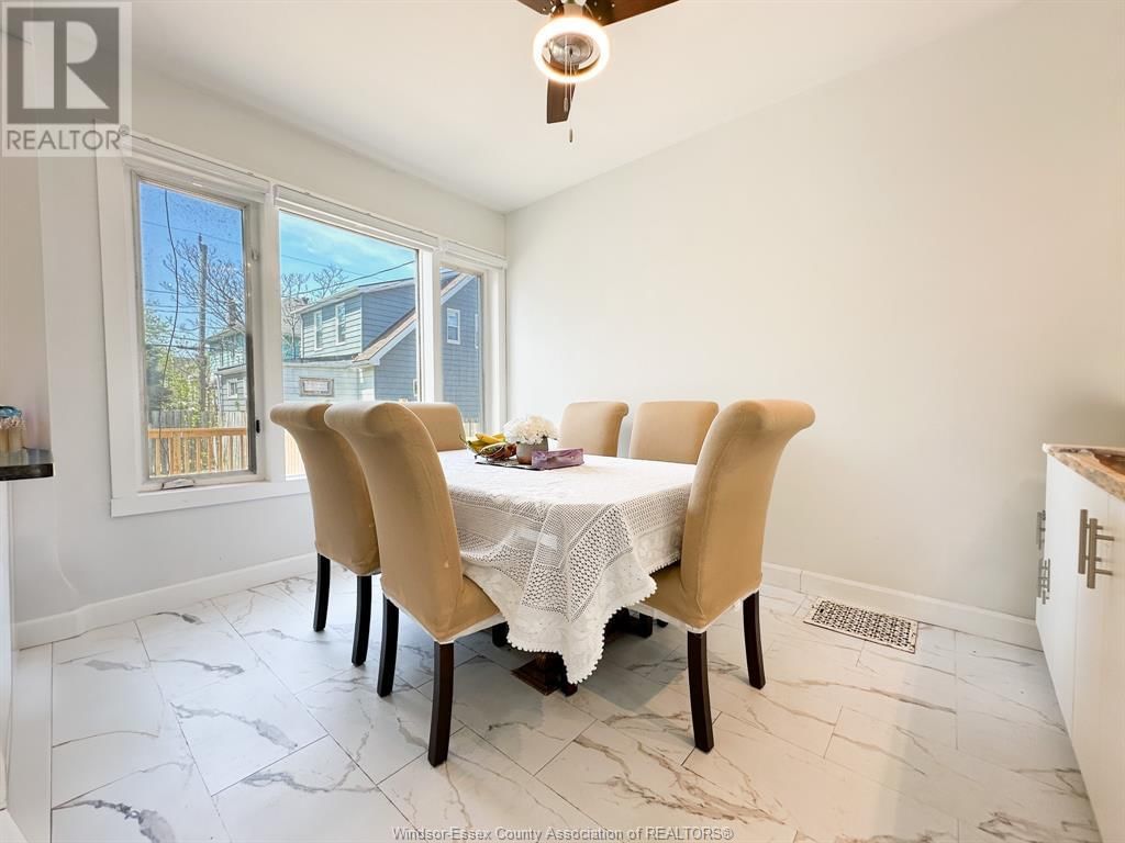 421 HALL AVENUE Image 11