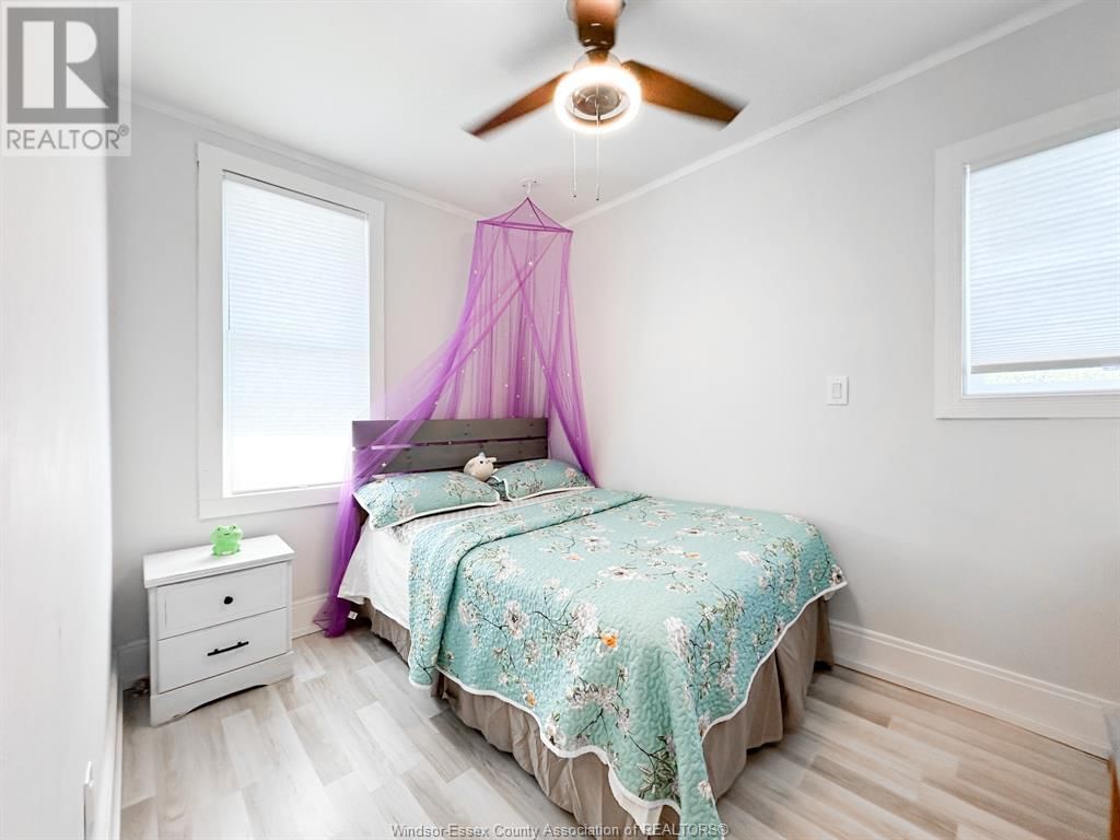 421 HALL AVENUE Image 20