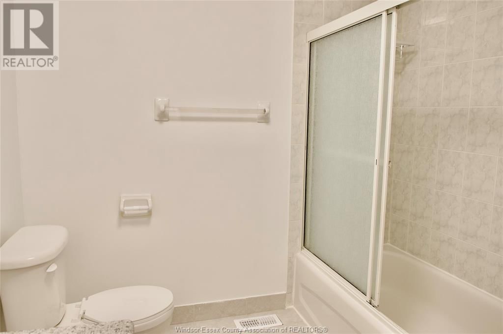 2284 BETHLEHEM Image 14