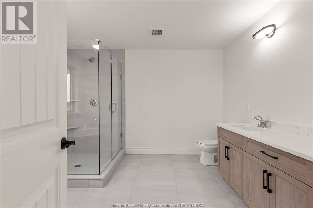 462 MARLA CRESCENT Image 21