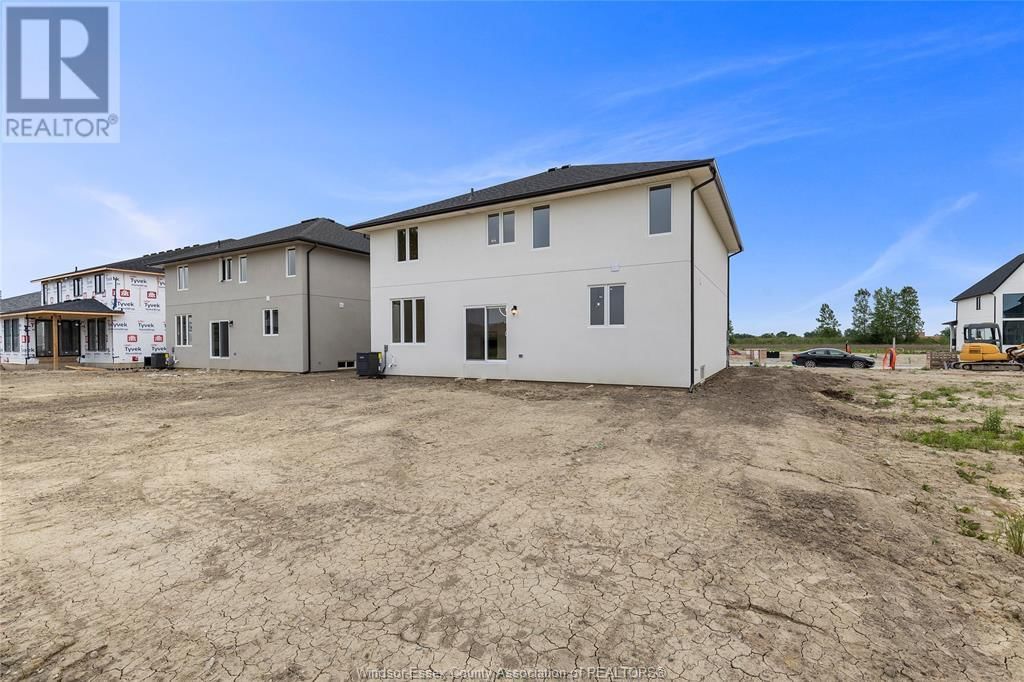 462 MARLA CRESCENT Image 32