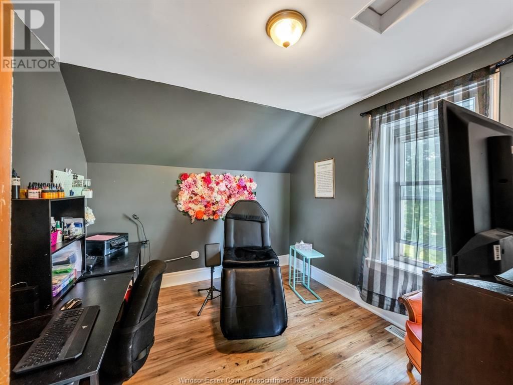 21141 KENT BRIDGE ROAD Image 30
