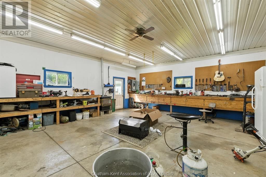 19089 HILL ROAD Image 38
