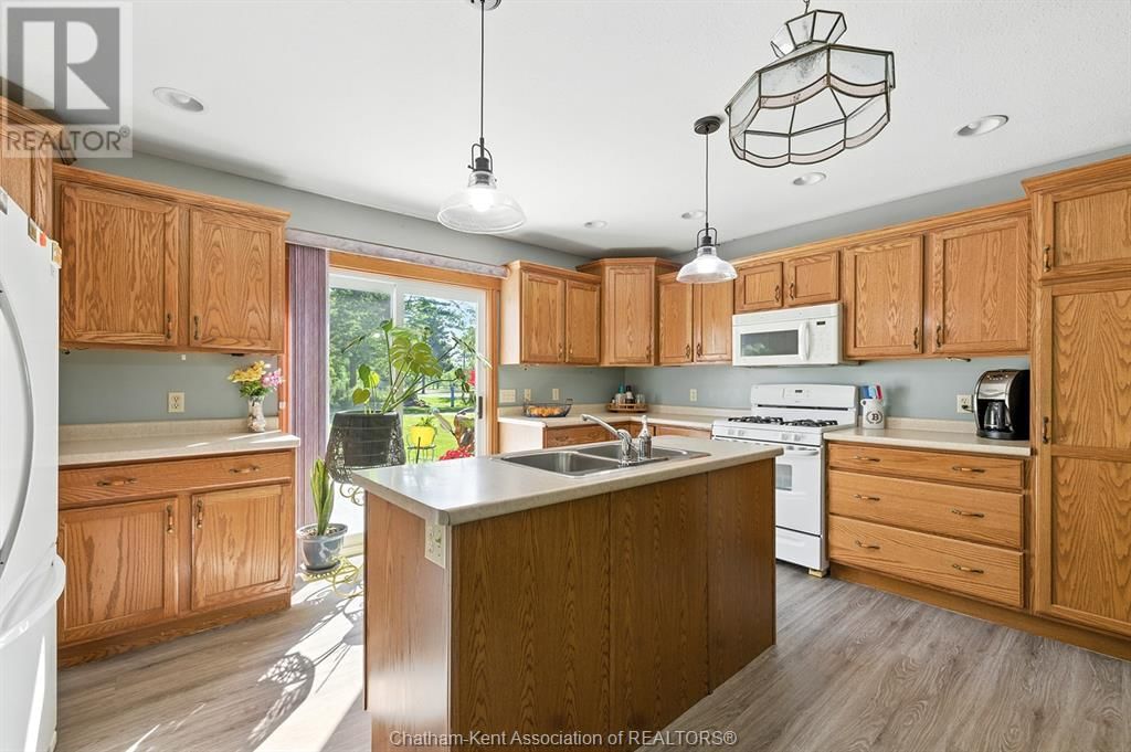 19089 HILL ROAD Image 6