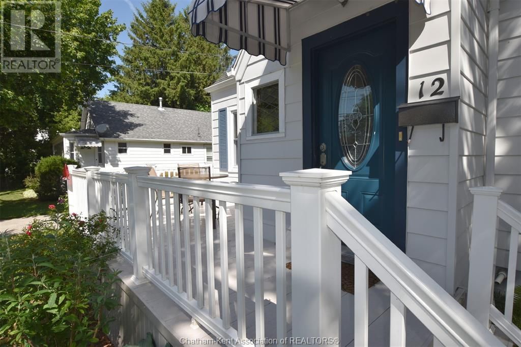 12 ALEXANDRA AVENUE Image 11