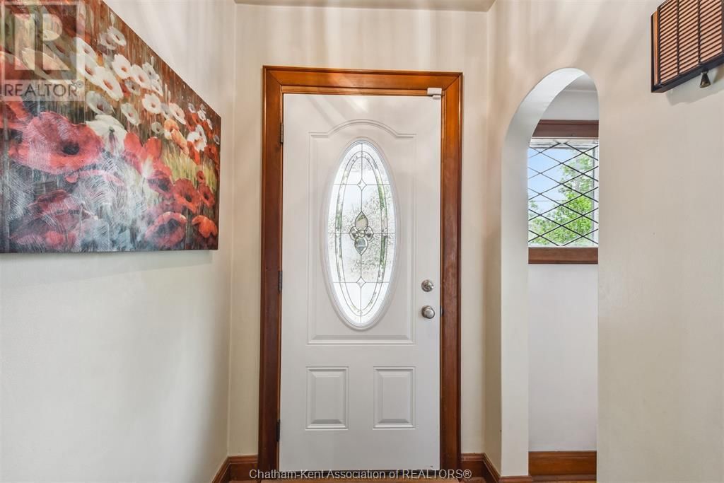 12 ALEXANDRA AVENUE Image 12