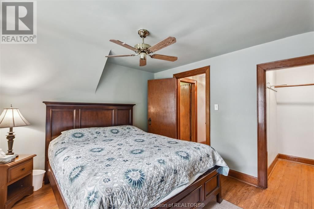 12 ALEXANDRA AVENUE Image 43