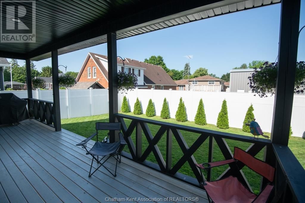 7 VENTURE CRESCENT Image 30