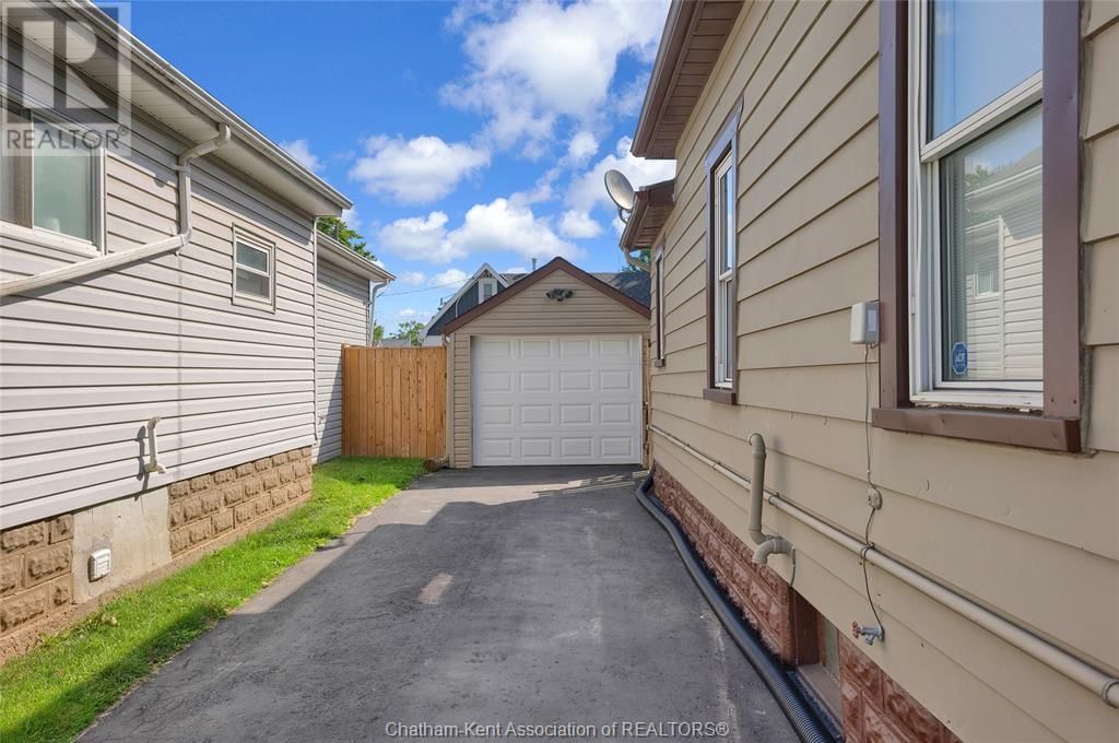 61 SHELDON AVENUE Image 2