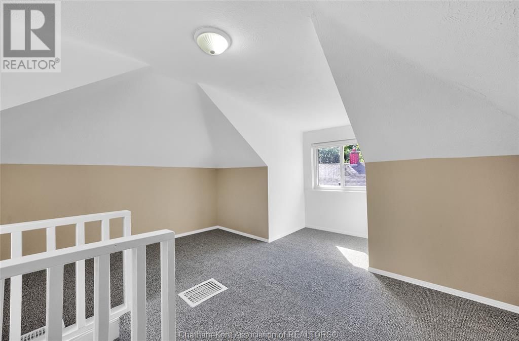 61 SHELDON AVENUE Image 29
