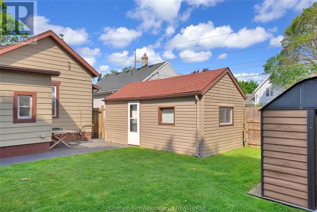 61 SHELDON AVENUE Image 3