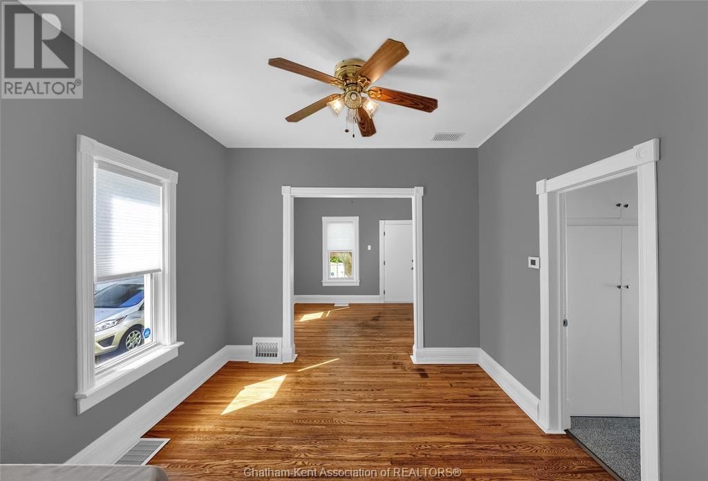 61 SHELDON AVENUE Image 8