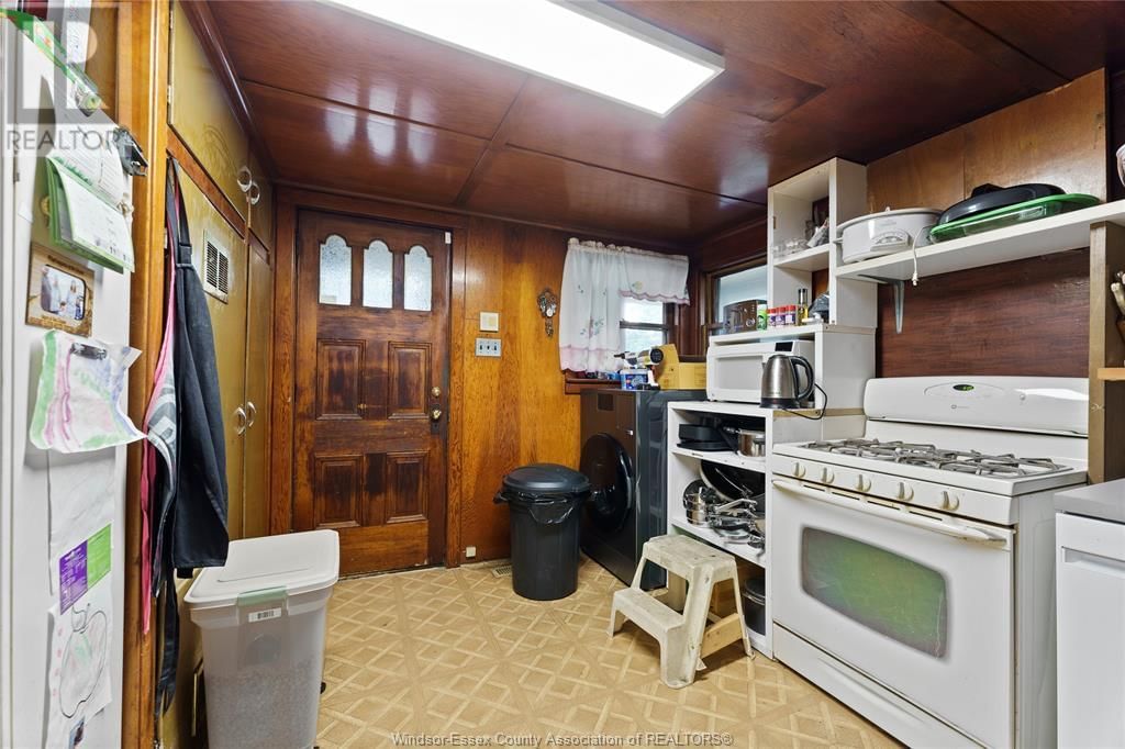1580 CADILLAC Image 9