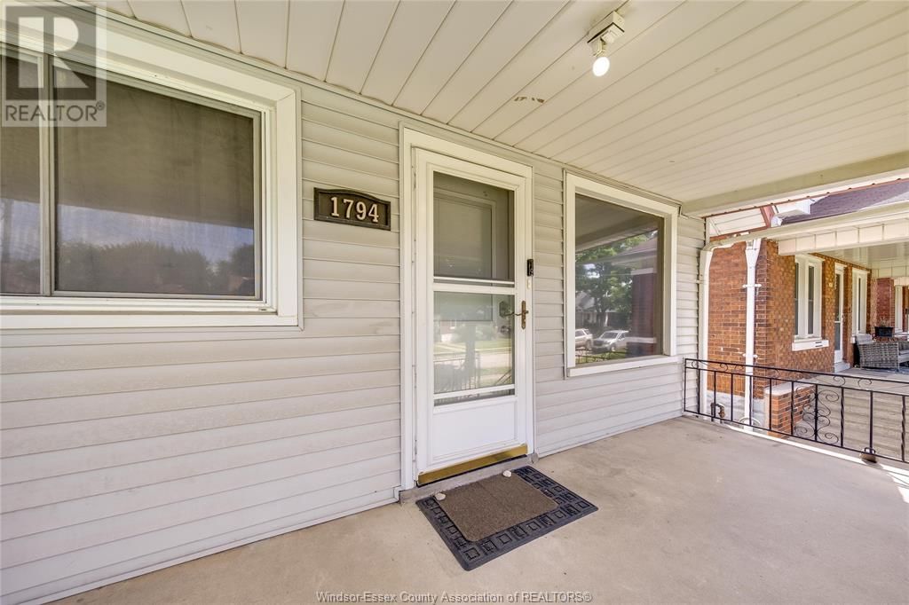 1794 GLADSTONE Image 5
